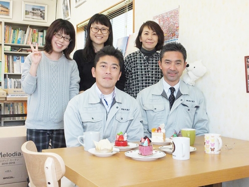 佐村建設サムラホーム社長誕生日スタッフケーキHIKOHAYASHI