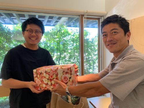 サムラホーム佐村建設スタッフご結婚おめでとうございますお祝い